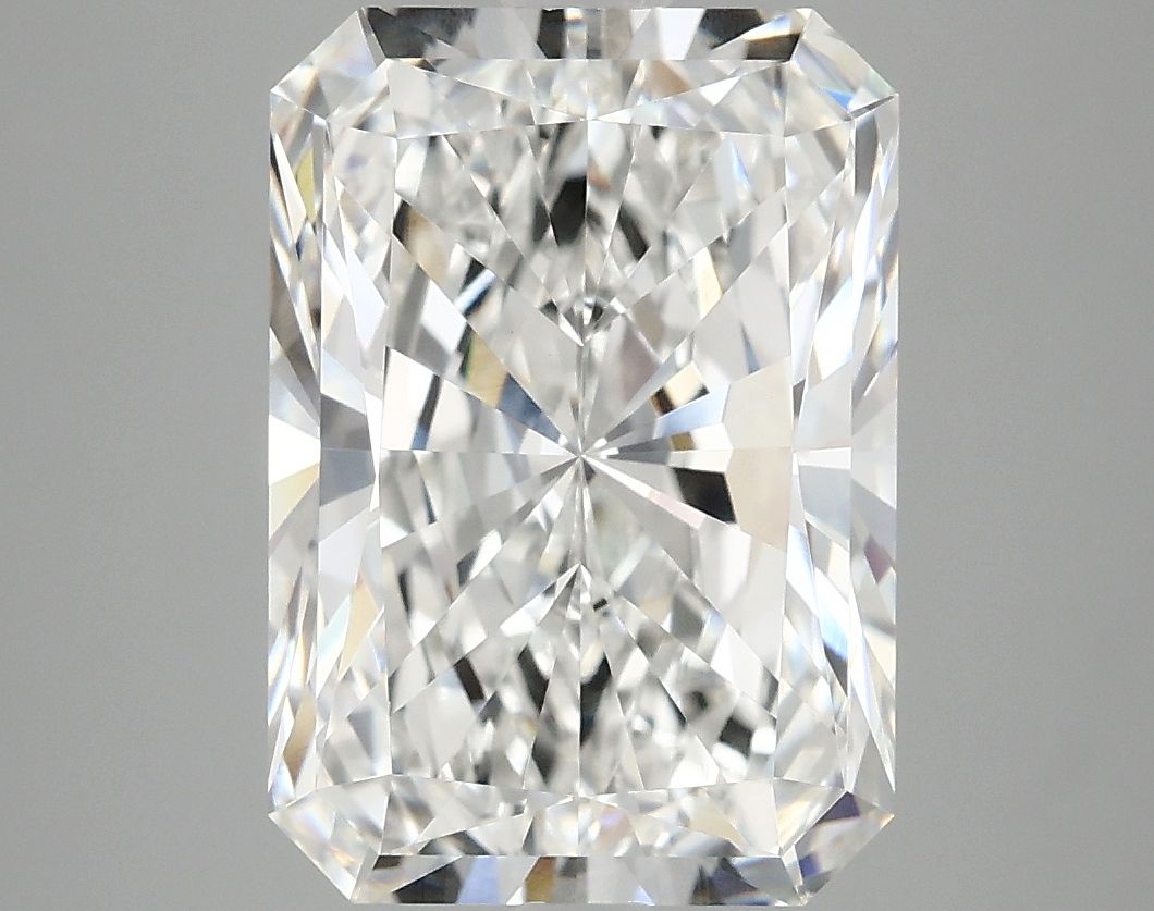 5.08 ct. radiant Lab Grown Diamond front image