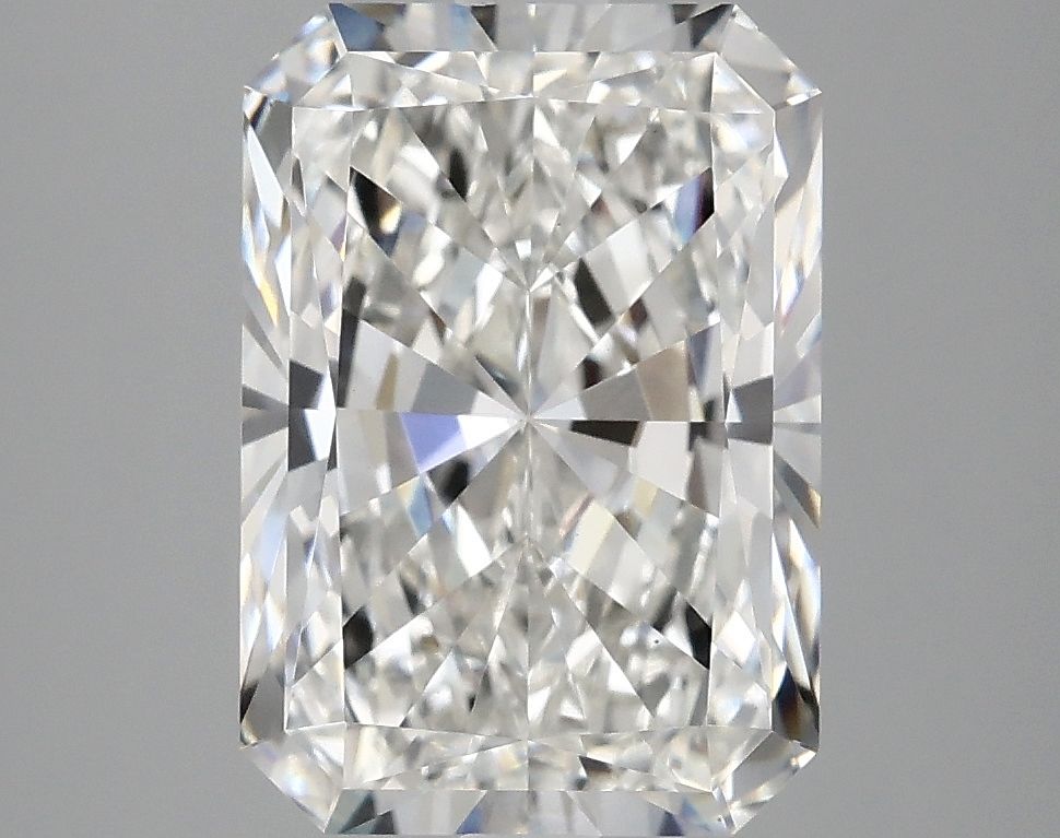 3.91 ct. radiant Lab Grown Diamond front image