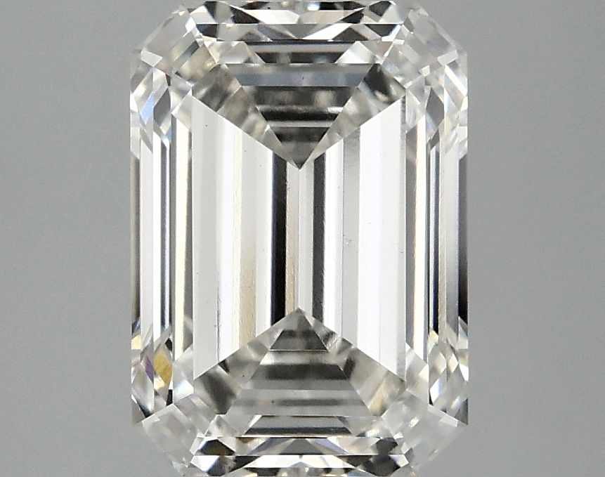 3.01 ct lab-grown Emerald Diamond