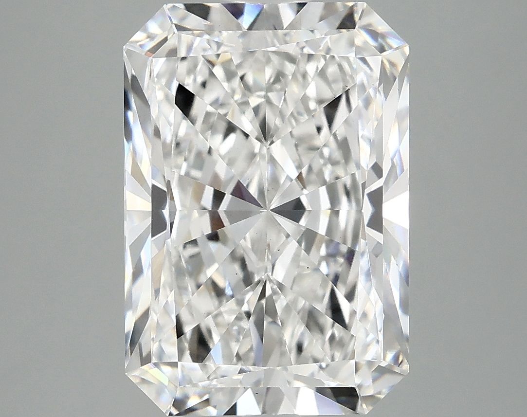 5.08 ct. radiant Lab Grown Diamond front image