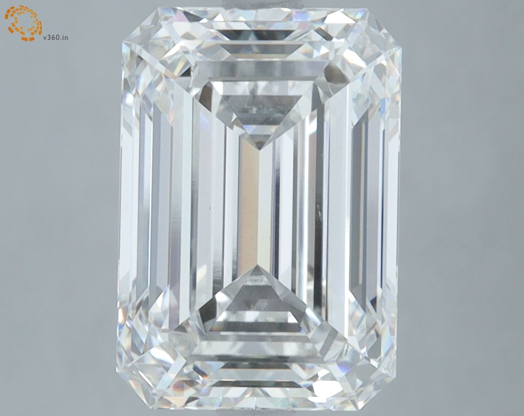 4.48 ct. emerald Lab Grown Diamond front image