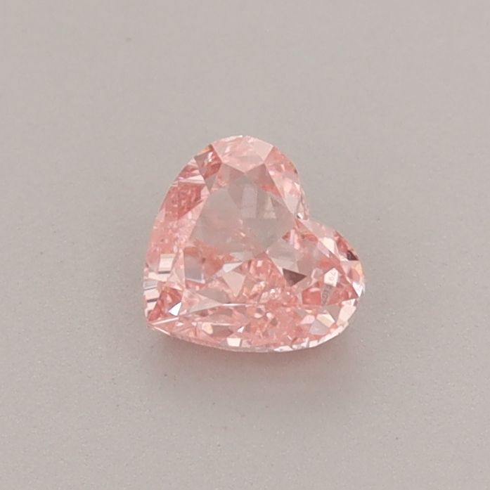 0.39 ct Heart diamond