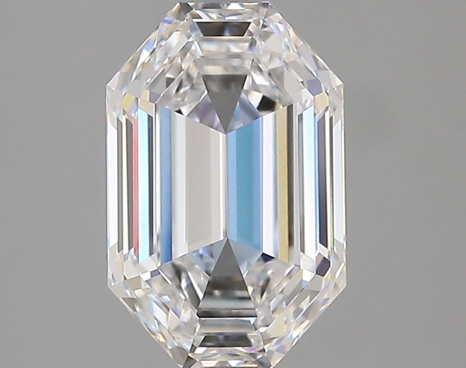 3.03 ct lab-grown Octagonal Diamond