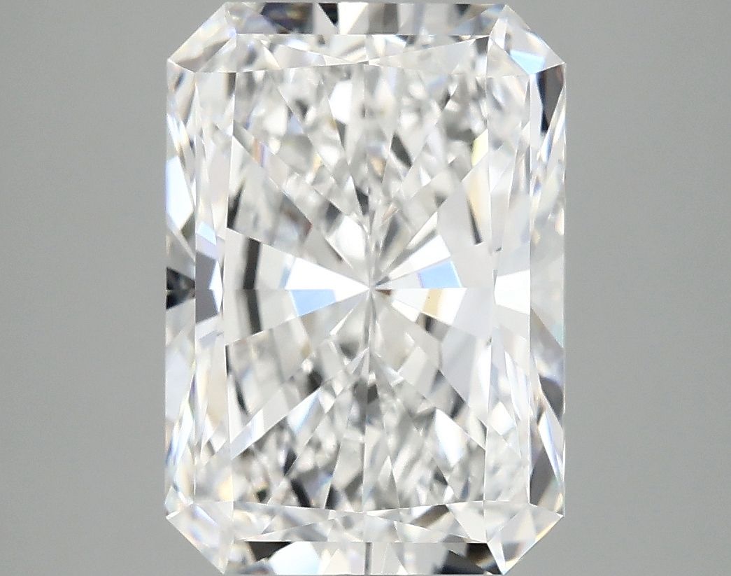 4.98 ct. radiant Lab Grown Diamond front image