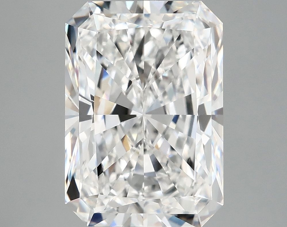 4.98 ct. radiant Lab Grown Diamond front image