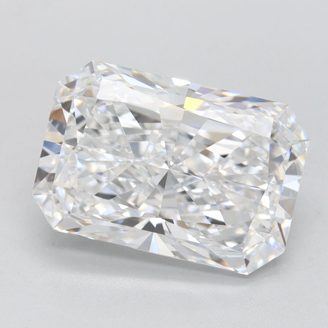 3.04 ct. radiant Lab Grown Diamond front image