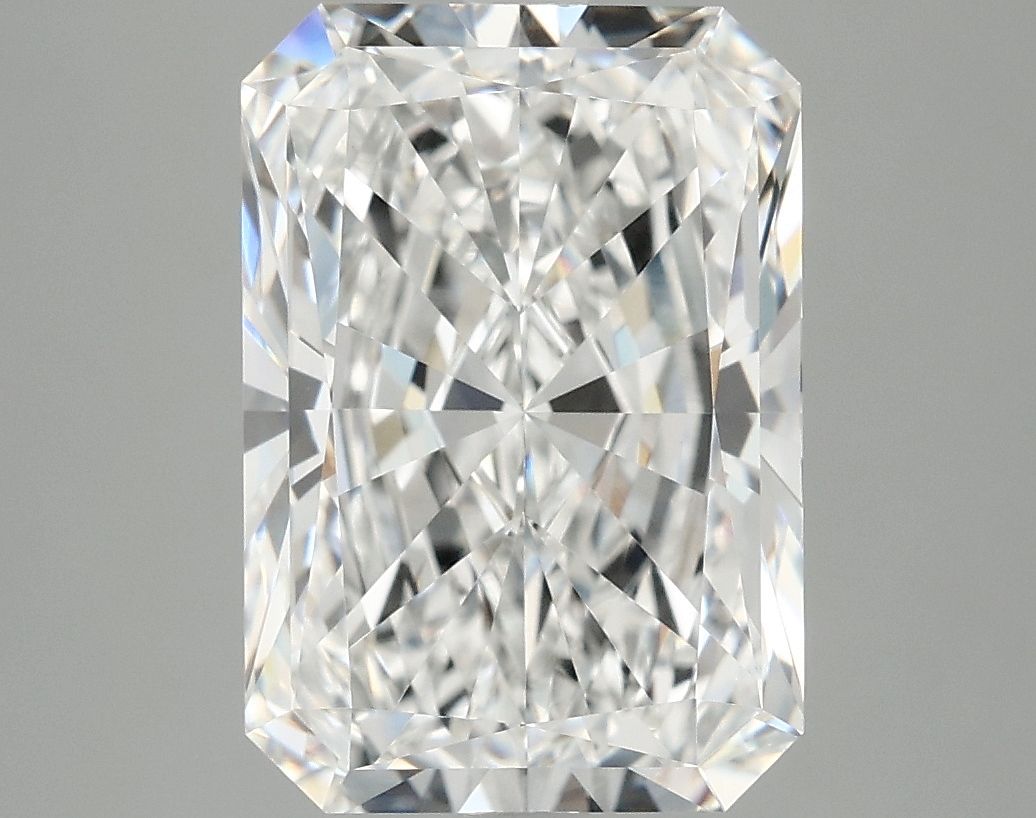 4.94 ct. radiant Lab Grown Diamond front image