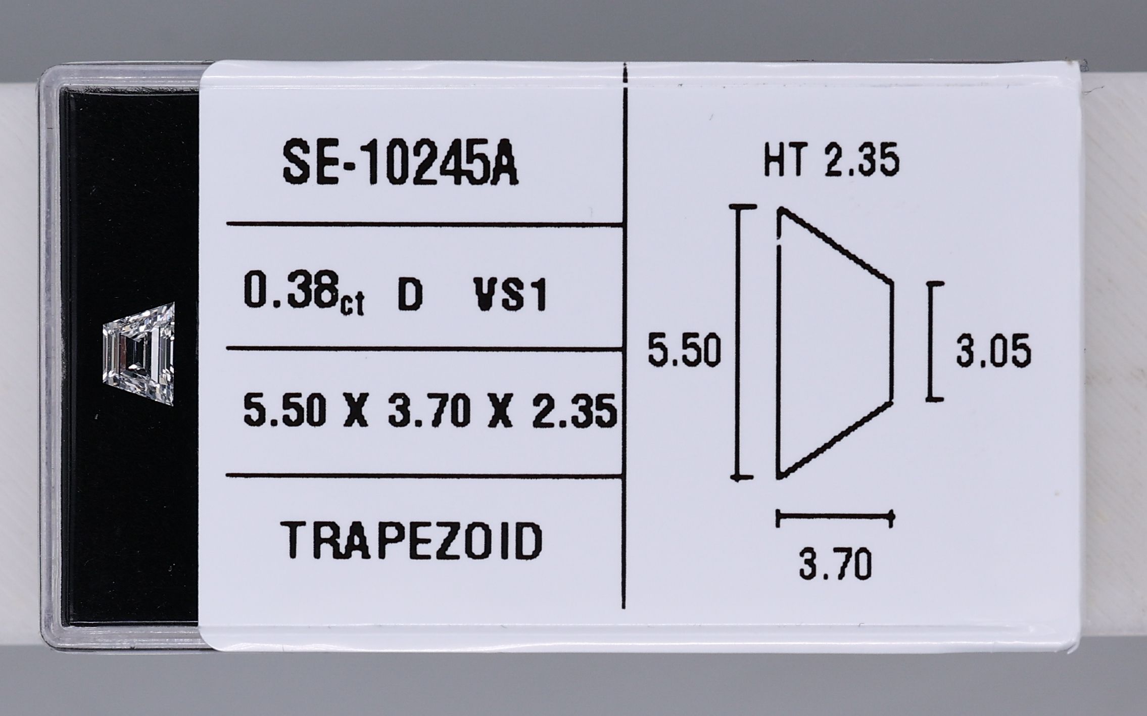 0.38 Carat Trapezoid Diamond D VS1