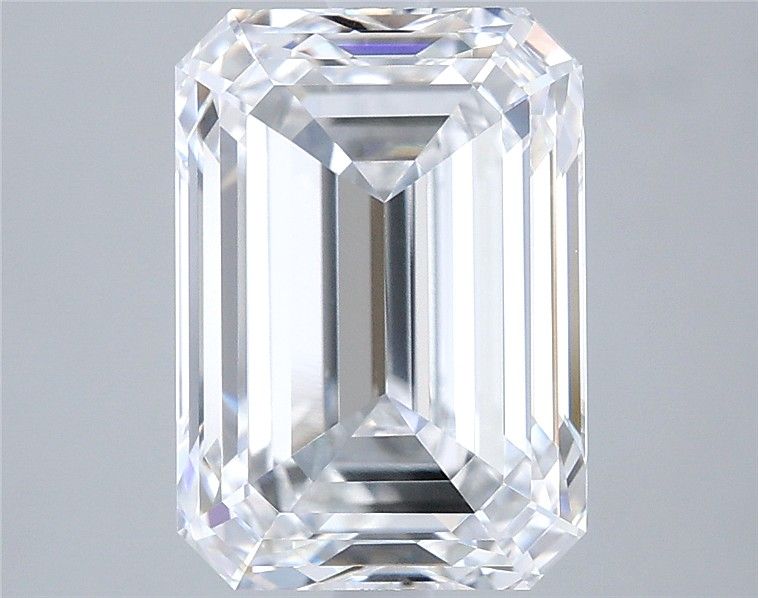 4.53 ct. emerald Lab Grown Diamond front image
