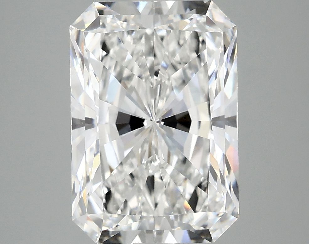 4.05 ct. radiant Lab Grown Diamond front image