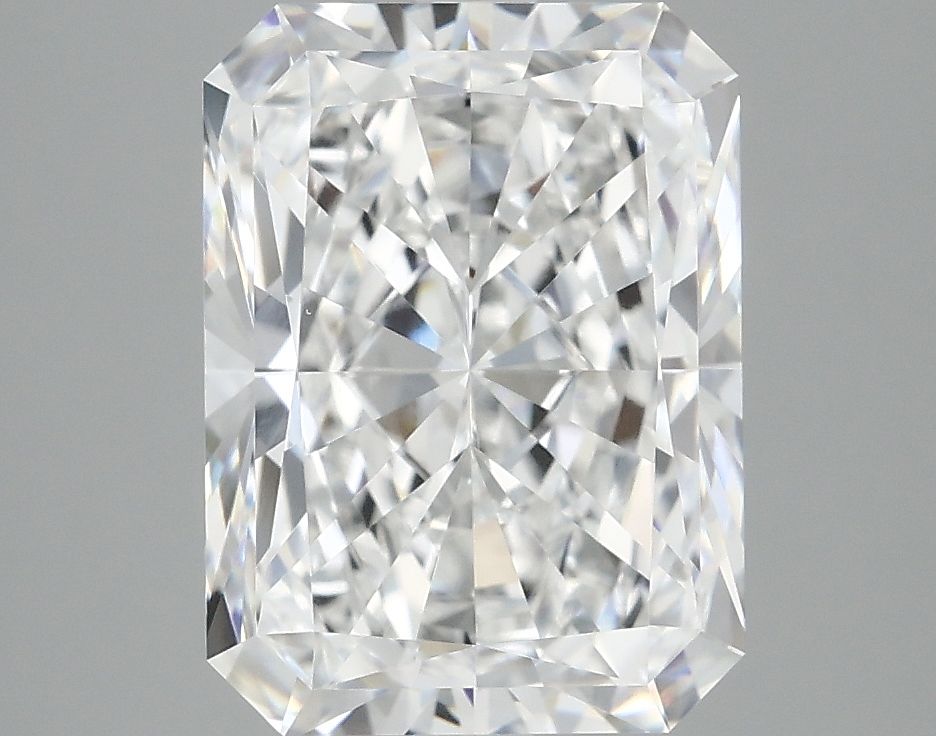 4.03 ct. radiant Lab Grown Diamond front image