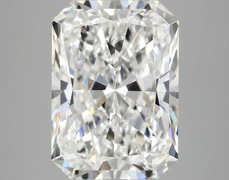 3.95 ct. radiant Lab Grown Diamond front image