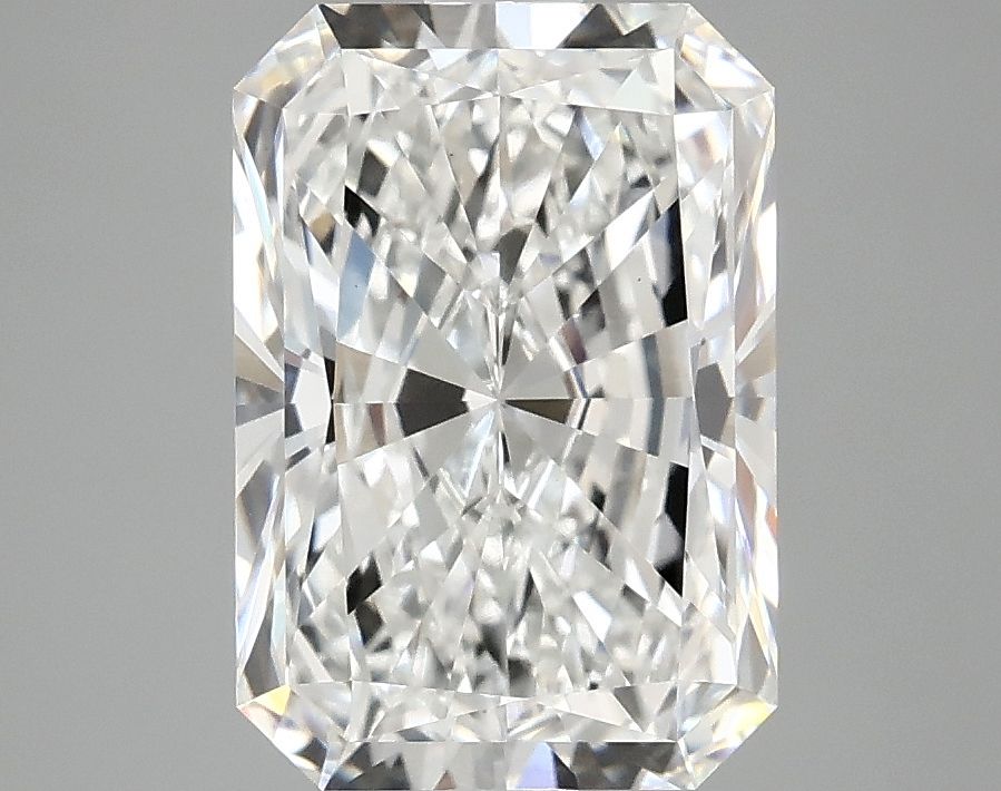 3.07 ct. radiant Lab Grown Diamond front image