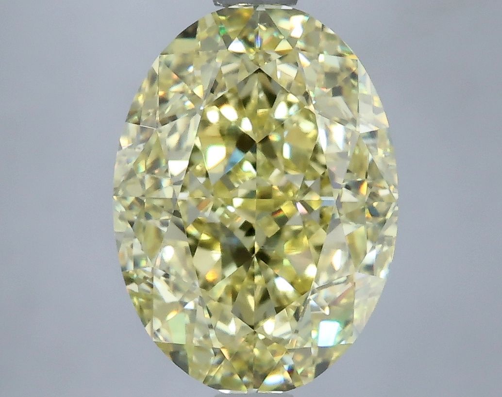 2.81 ct Oval diamond