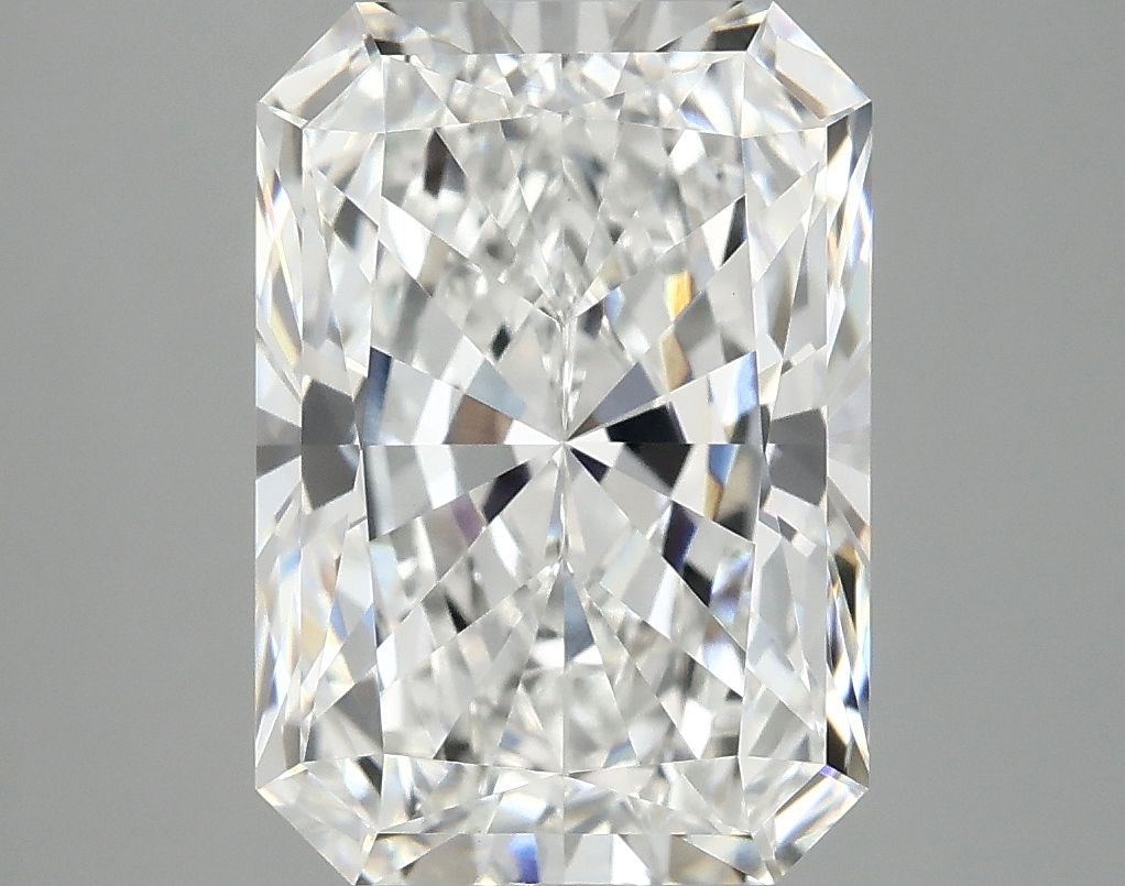 4.18 ct. radiant Lab Grown Diamond front image