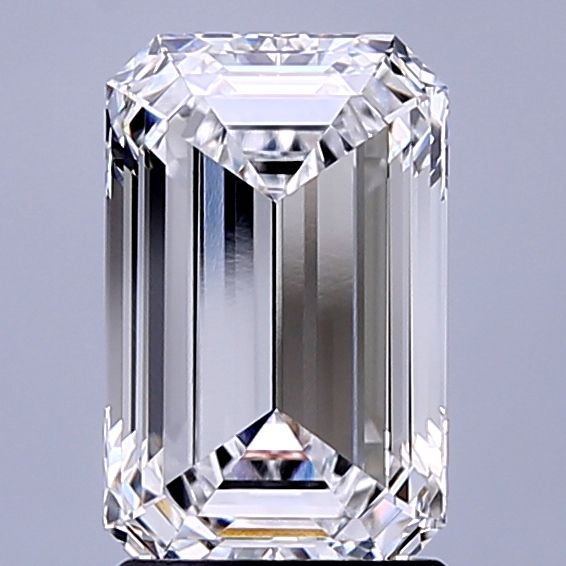 2.28 ct. emerald Lab Grown Diamond front image