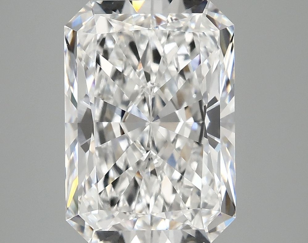 4.09 ct. radiant Lab Grown Diamond front image