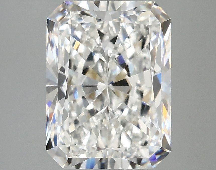 3.07 ct. radiant Lab Grown Diamond front image