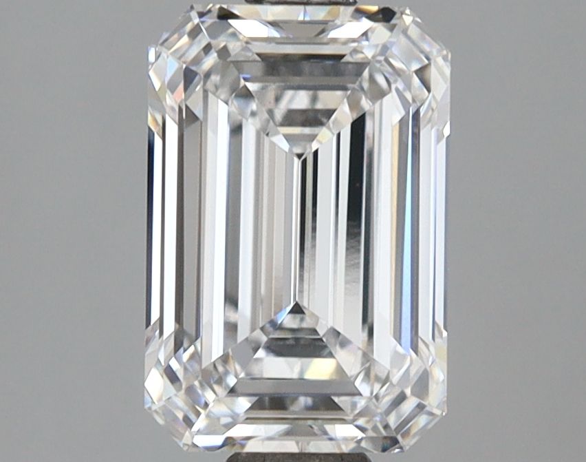 2.08 ct. emerald Lab Grown Diamond front image