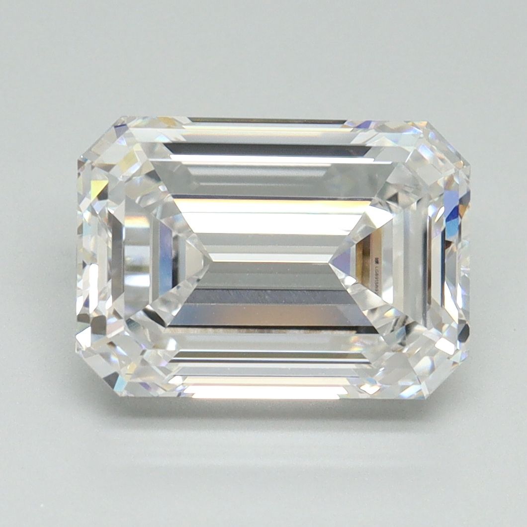 4.03 ct. emerald Lab Grown Diamond front image