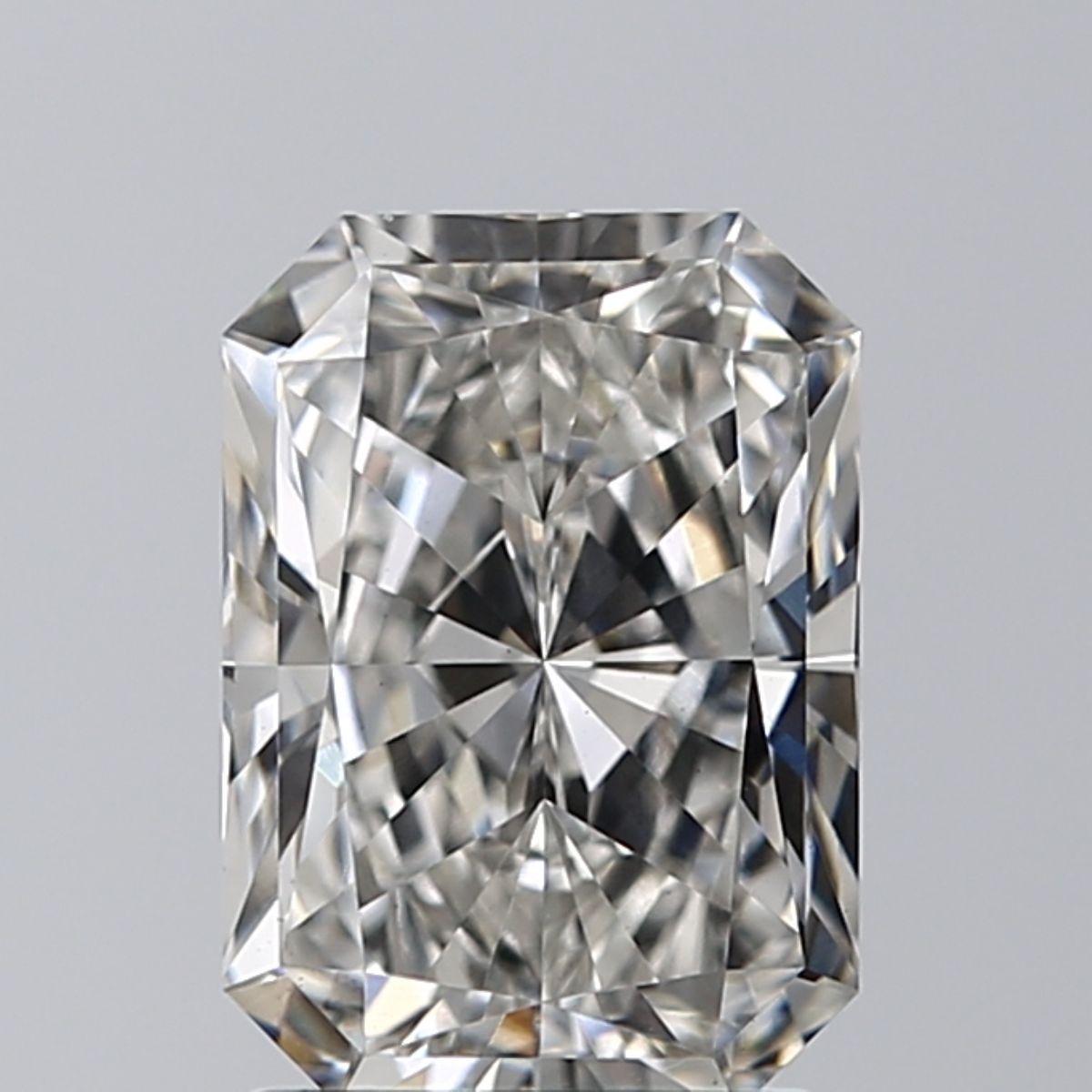 1.77 ct. radiant Lab Grown Diamond front image