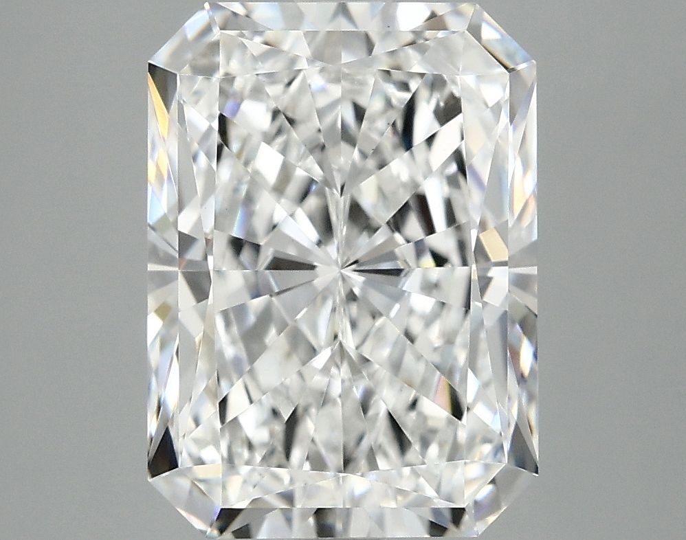 4.17 ct. radiant Lab Grown Diamond front image
