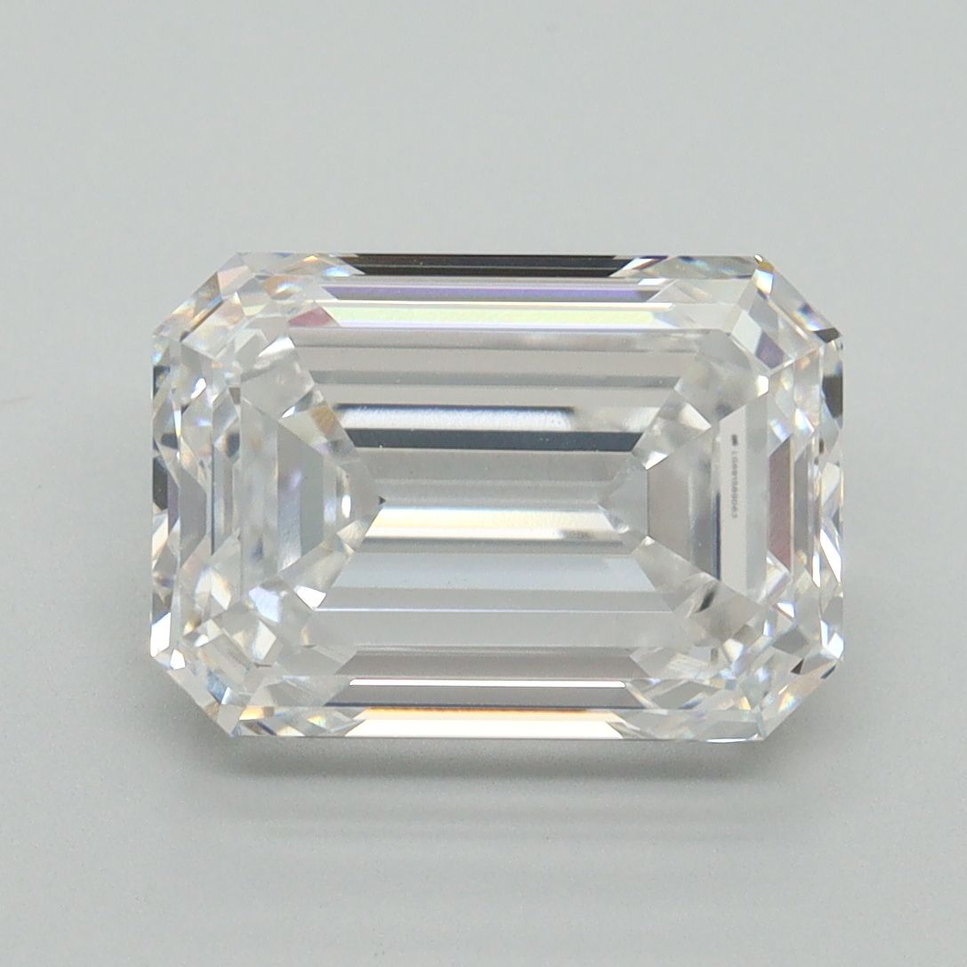 4.03 ct. emerald Lab Grown Diamond front image