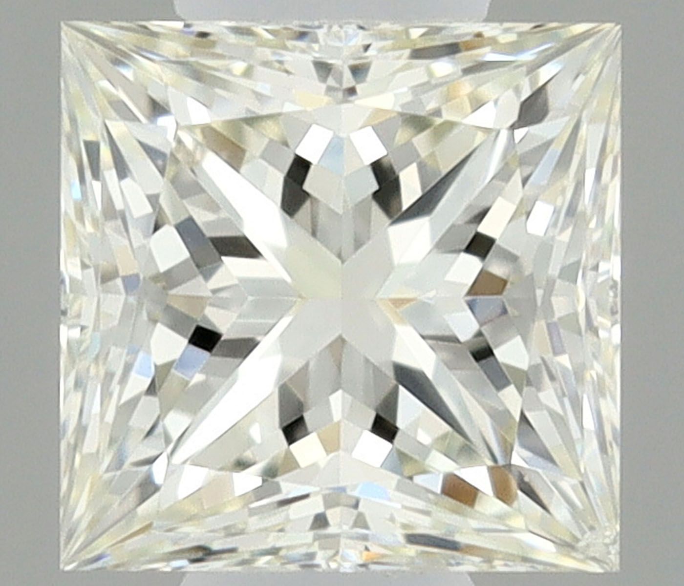 round diamond img