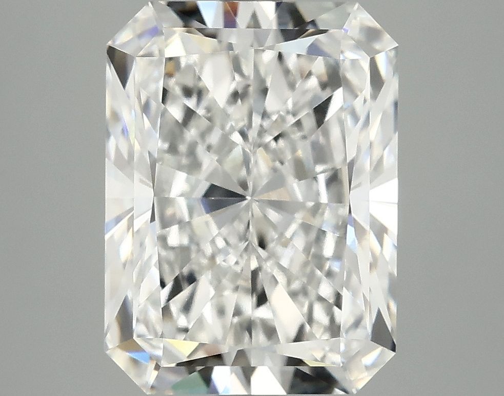5.07 ct. radiant Lab Grown Diamond front image