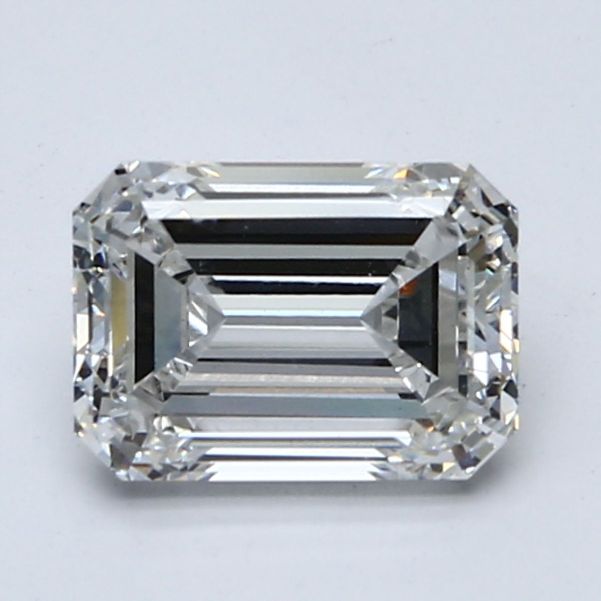 2.52 ct. emerald Lab Grown Diamond front image