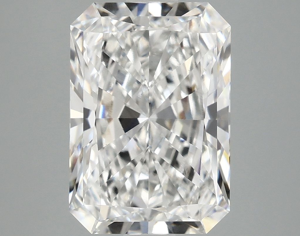 3.10 ct. radiant Lab Grown Diamond front image