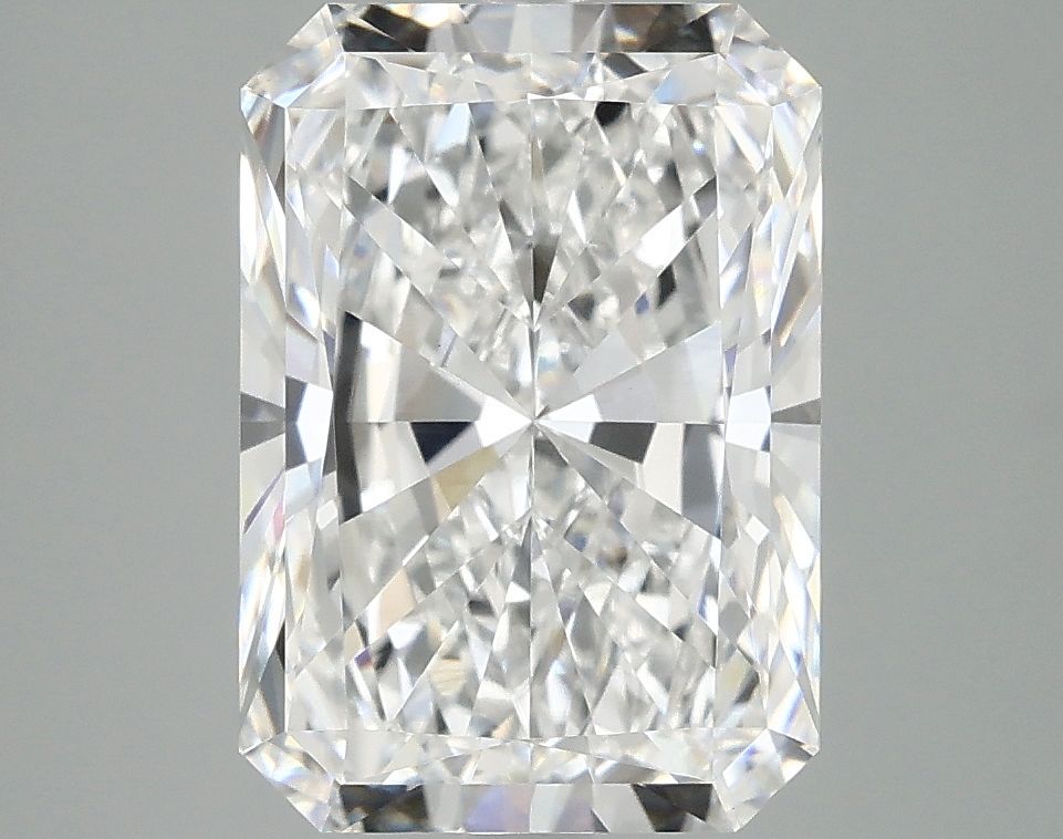 4.03 ct. radiant Lab Grown Diamond front image