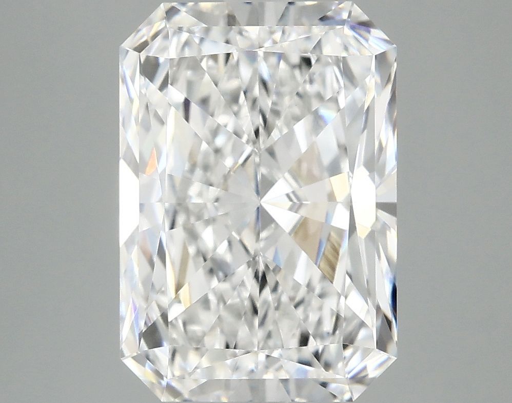 4.10 ct. radiant Lab Grown Diamond front image