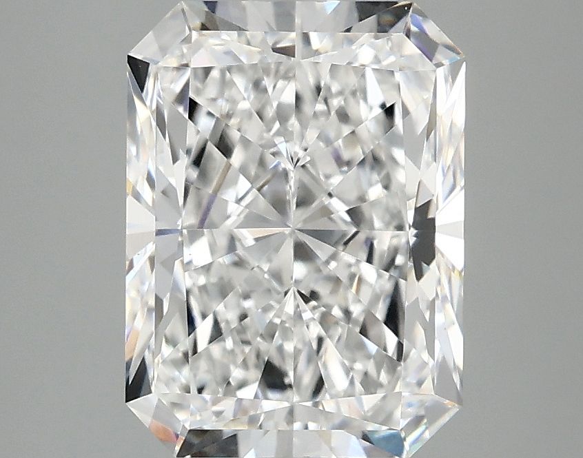 3.09 ct. radiant Lab Grown Diamond front image