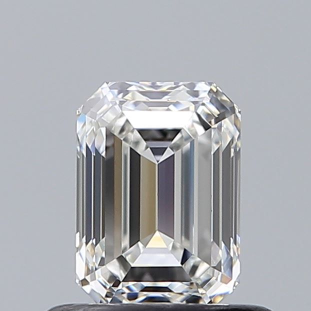 0.62 ct Emerald diamond