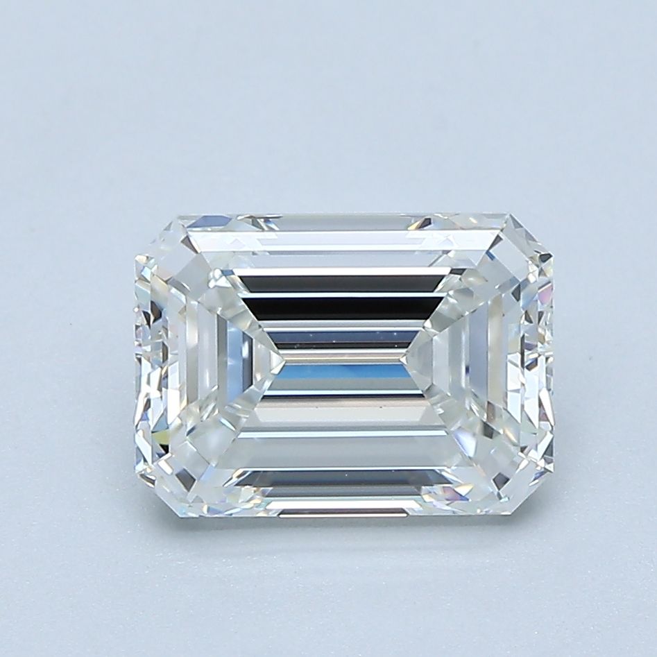 2.03 ct Emerald diamond
