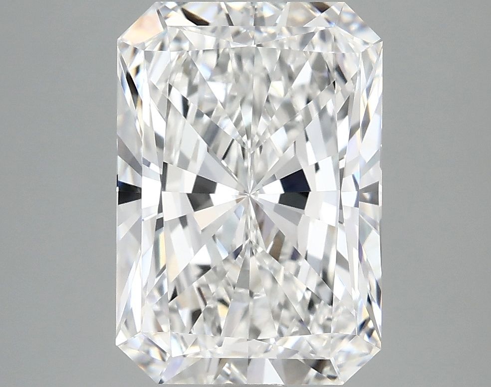 4.02 ct. radiant Lab Grown Diamond front image