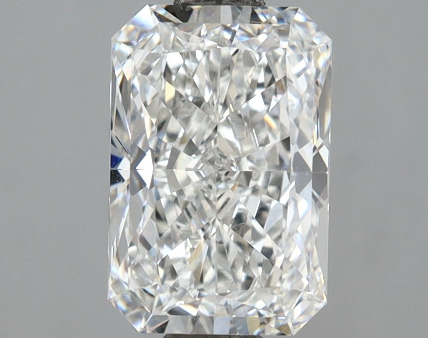 2.58 ct. radiant Lab Grown Diamond front image