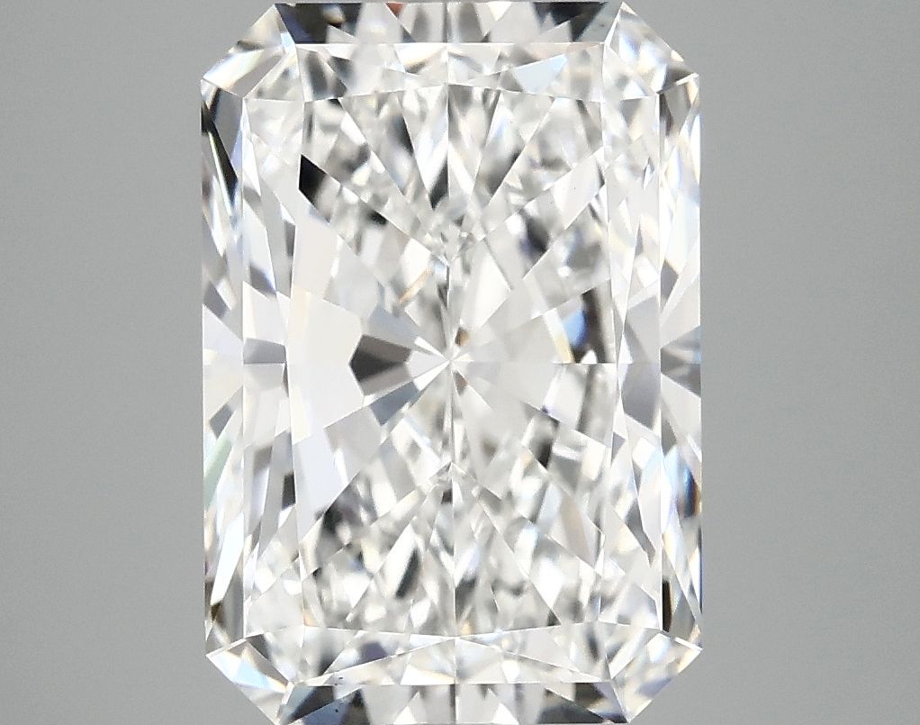 4.64 ct. radiant Lab Grown Diamond front image