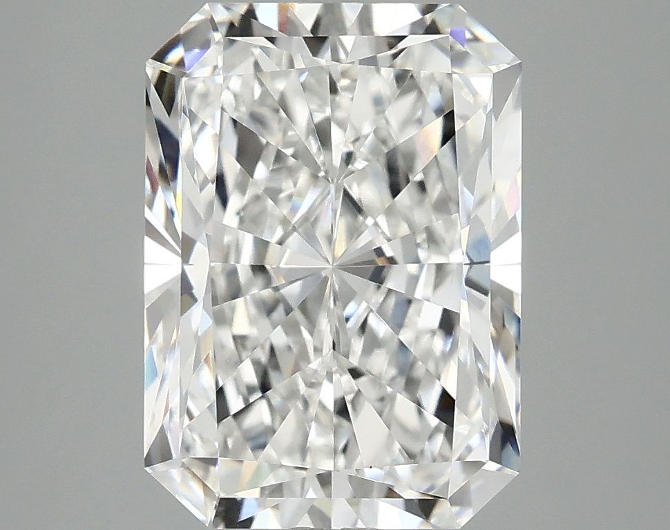 4.05 ct. radiant Lab Grown Diamond front image