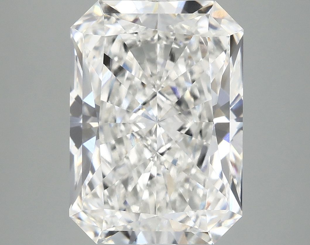 5.10 ct. radiant Lab Grown Diamond front image