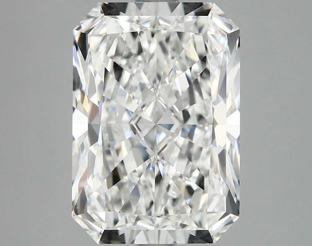 4.05 ct. radiant Lab Grown Diamond front image