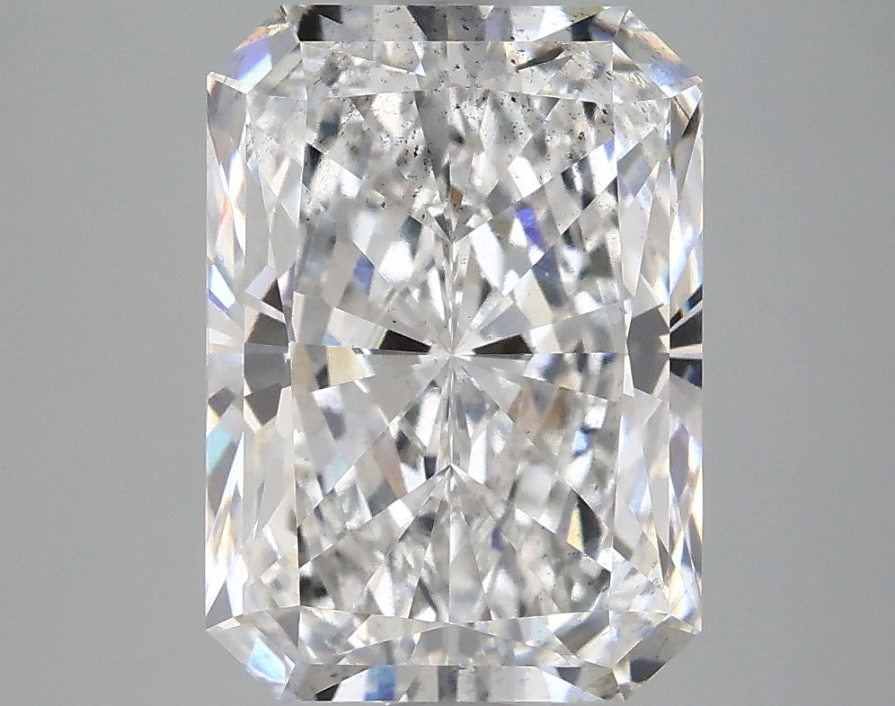 4.58 ct. radiant Lab Grown Diamond front image