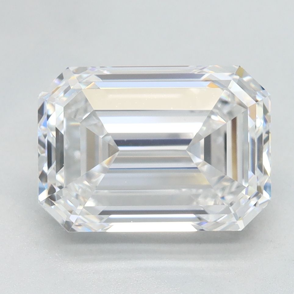 2.53 ct. emerald Lab Grown Diamond front image