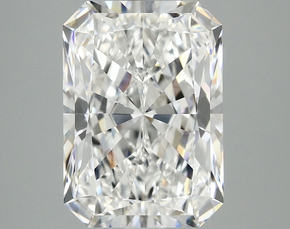 4.05 ct. radiant Lab Grown Diamond front image