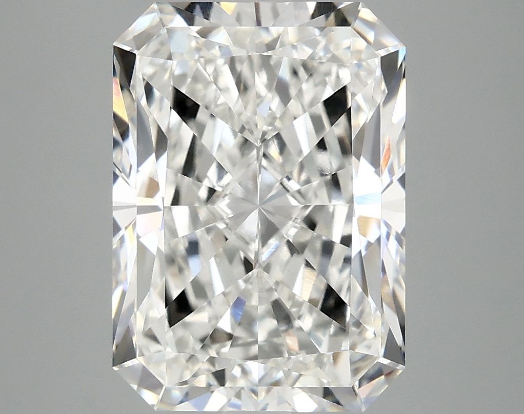 5.08 ct. radiant Lab Grown Diamond front image