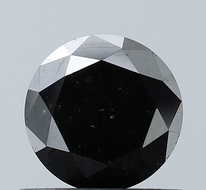0.85 Carat Round Diamond Black VVS2