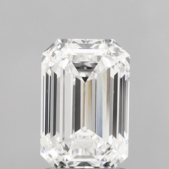 1.25 ct. emerald Lab Grown Diamond front image