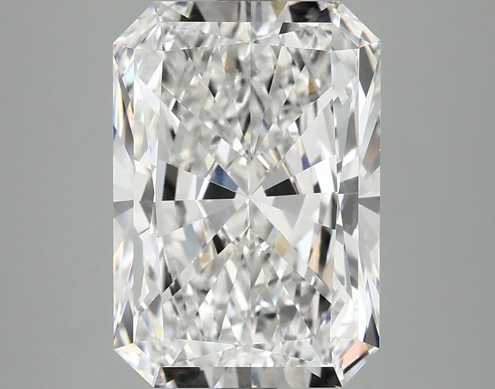 4.03 ct. radiant Lab Grown Diamond front image