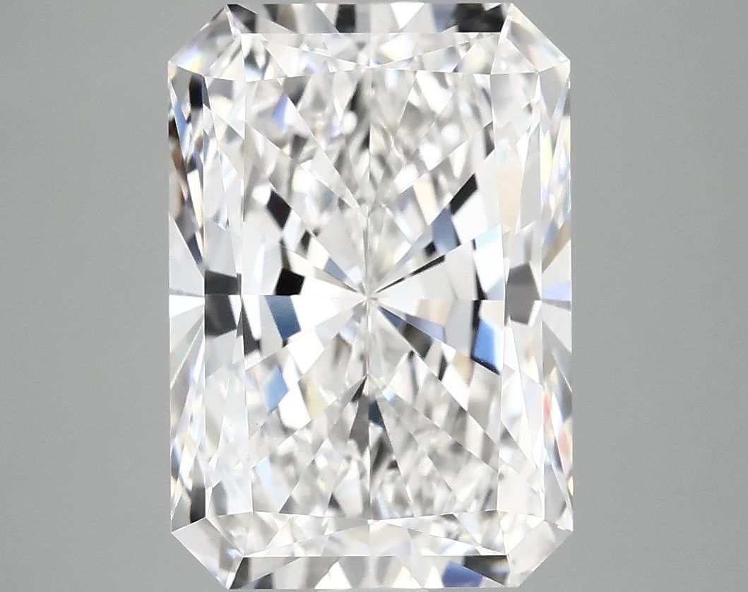 4.80 ct. radiant Lab Grown Diamond front image